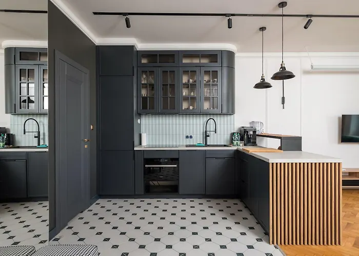 Centre Stylish By Bookinghost Apartment